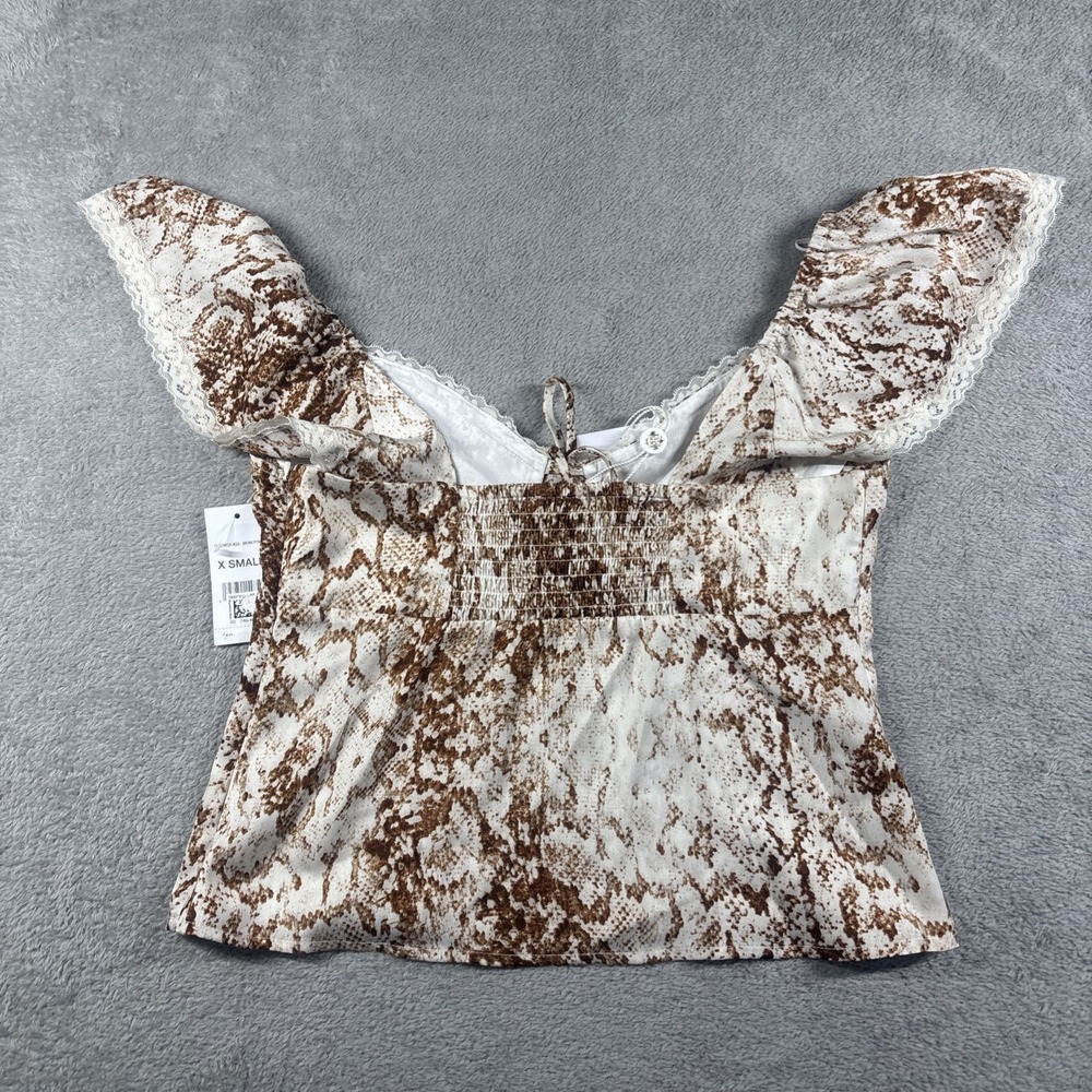 NWT WAYF Women's Melissa Lace Trim Sweetheart Top Python Print Brown Size XS - Picture 9 of 12